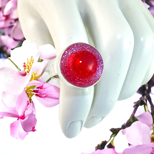 Sunken Circle Ring in Pink & Cherry Red