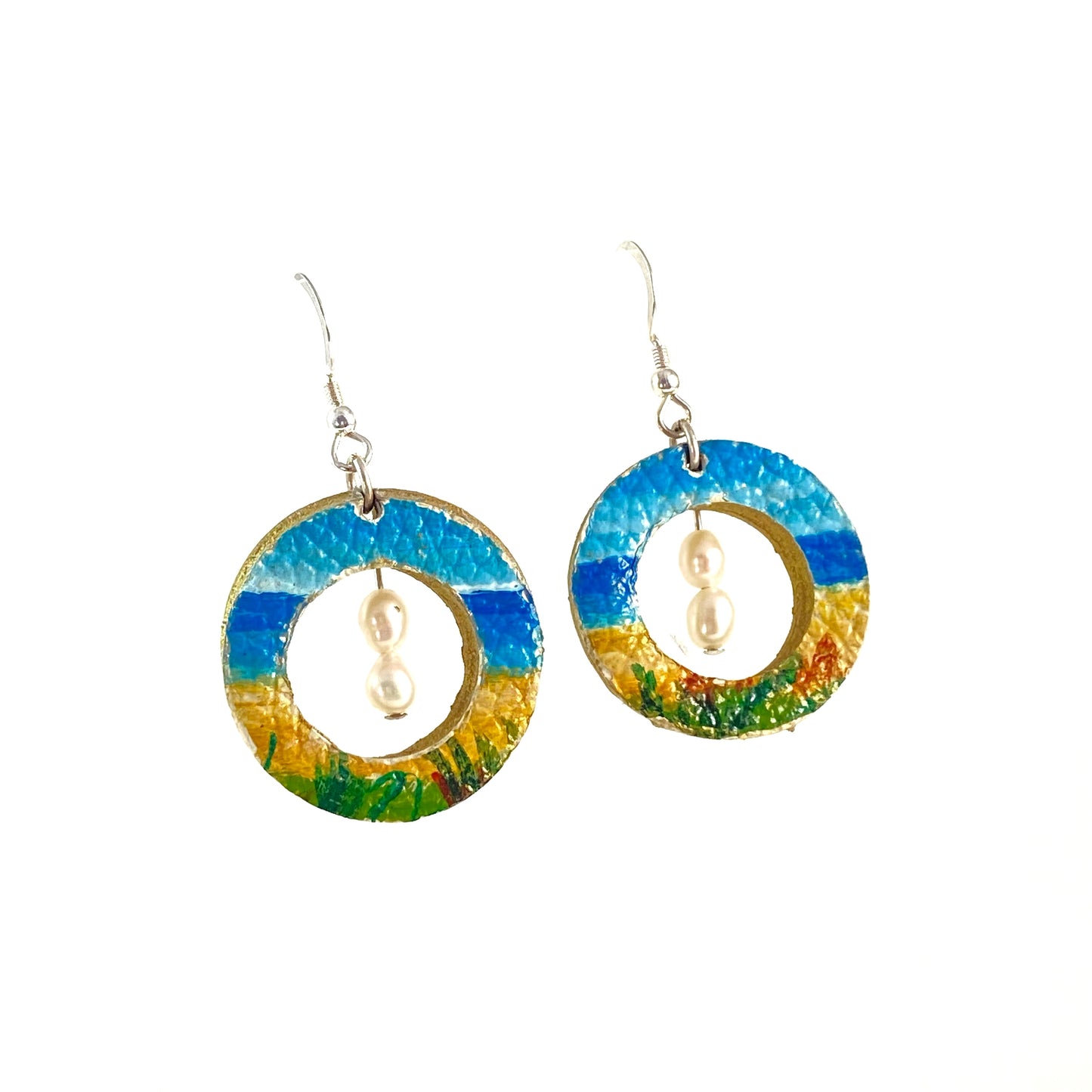Circle Beach Earrings with Double Pearl