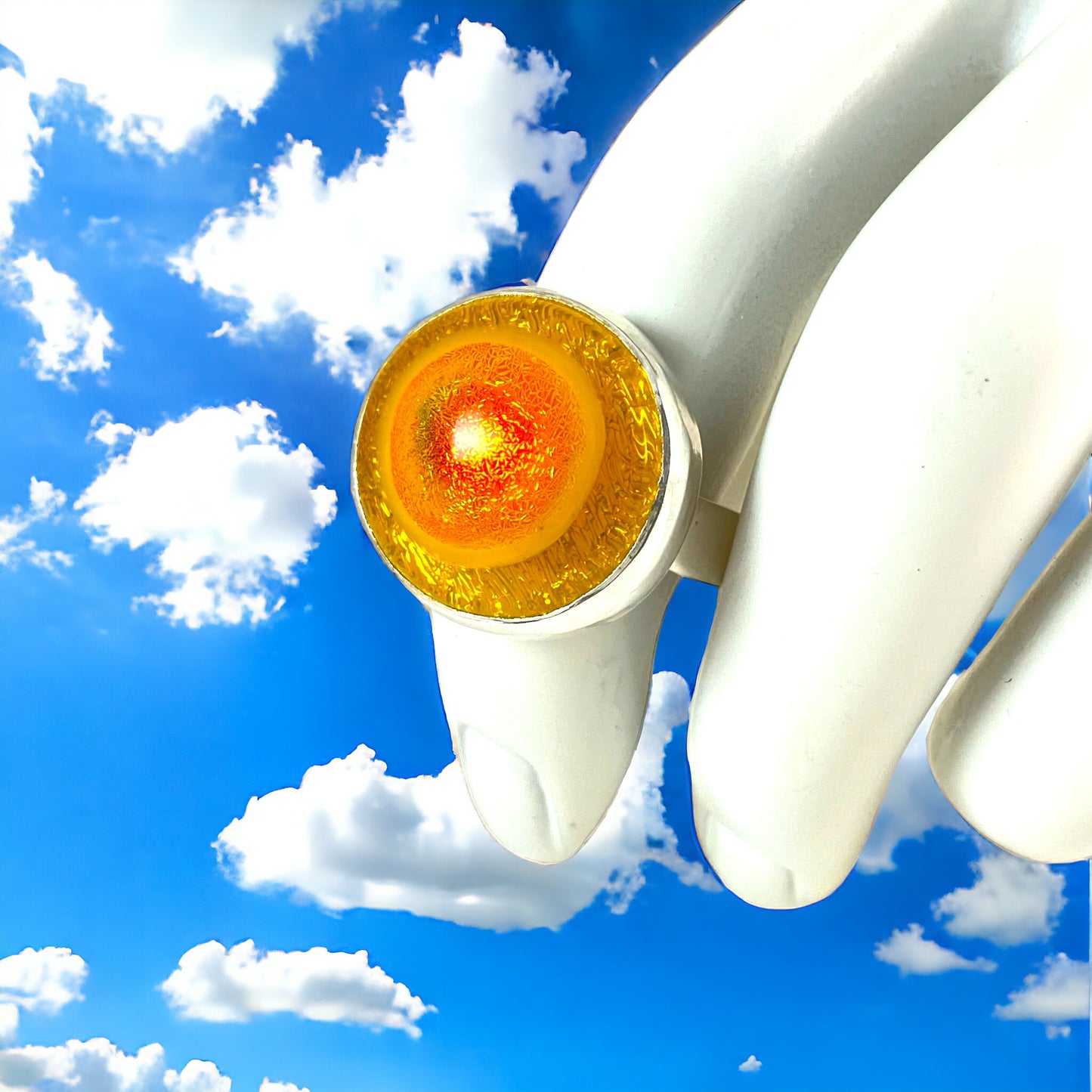 Sunken Circle Ring in Yellow