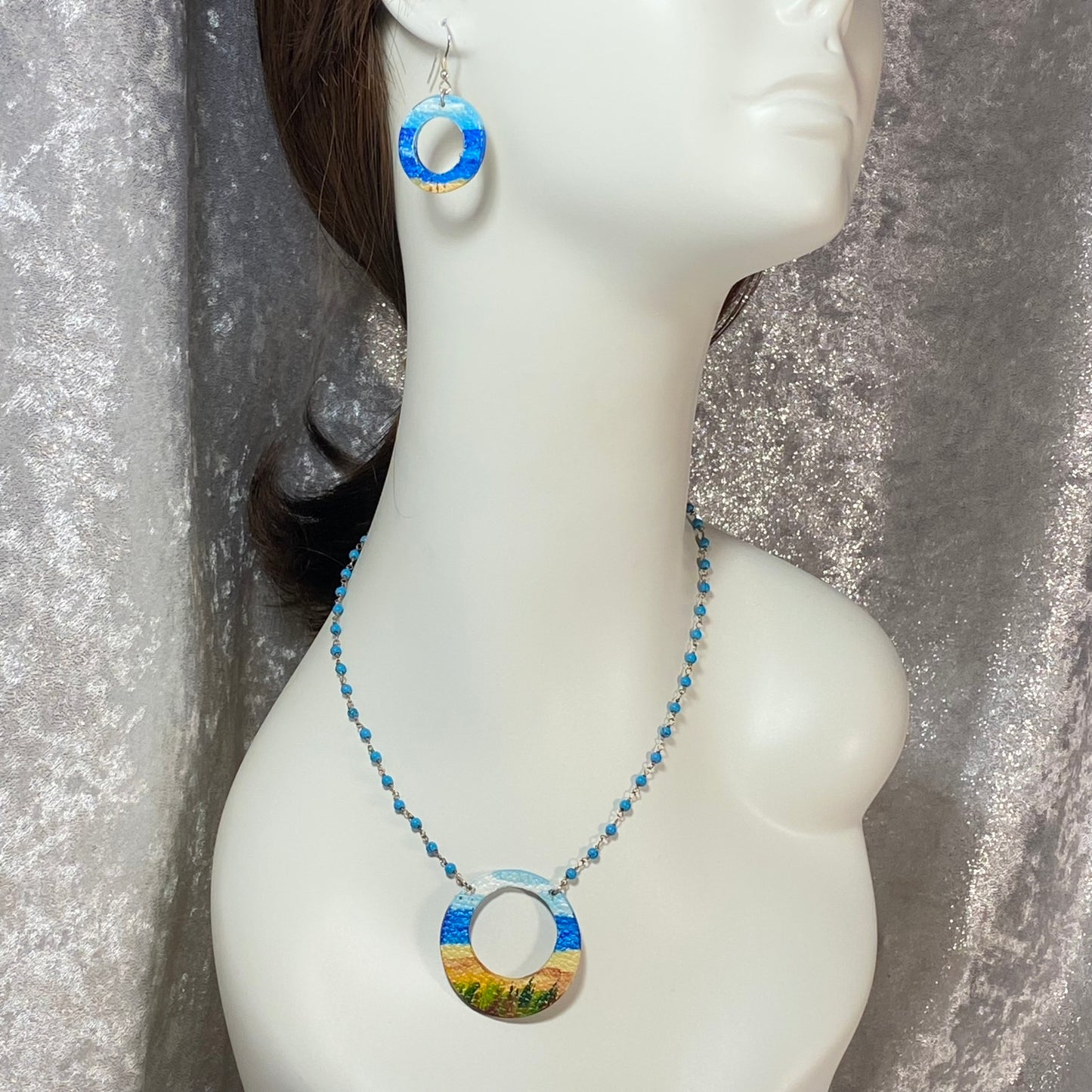 Beachy Blues Circle Necklace