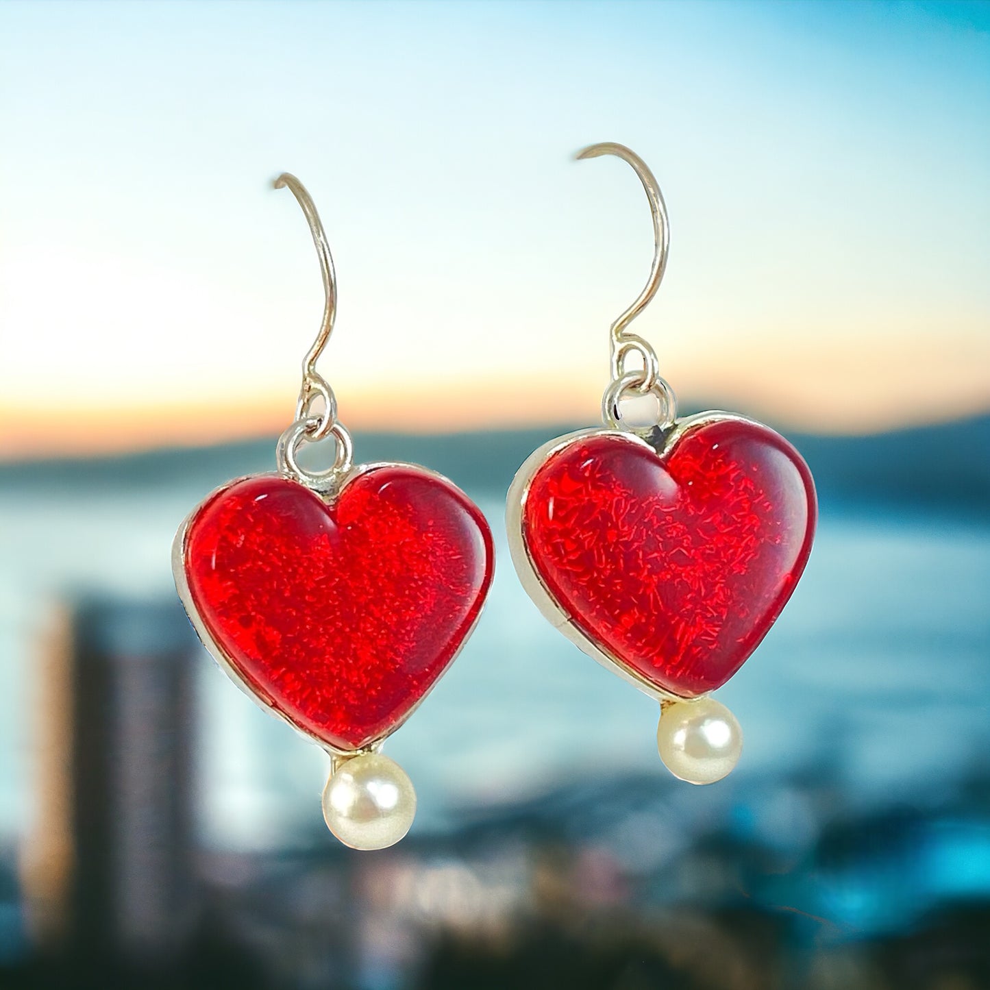 Heart Earrings with Pearl in Cherry
