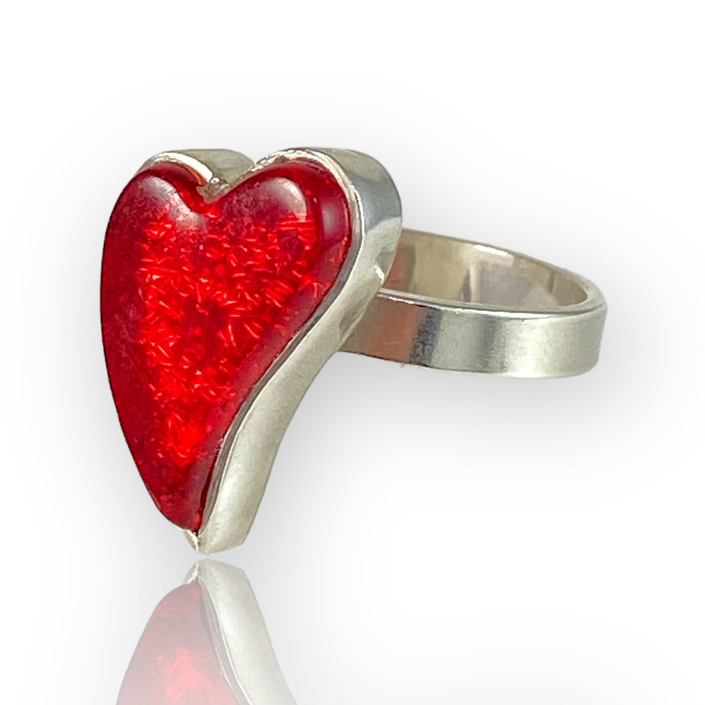 Small Curved Heart Ring in Cherry Red