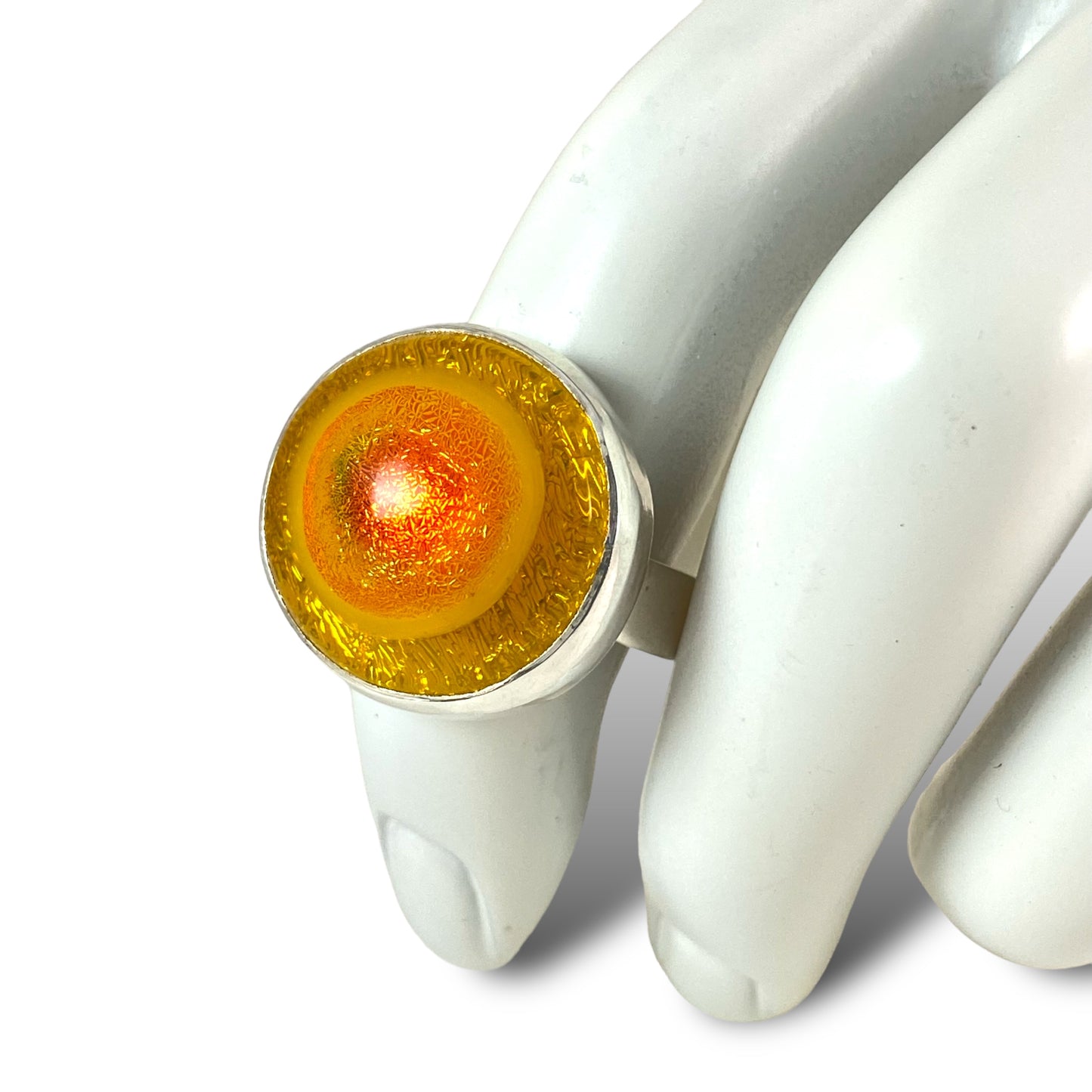 Sunken Circle Ring in Yellow