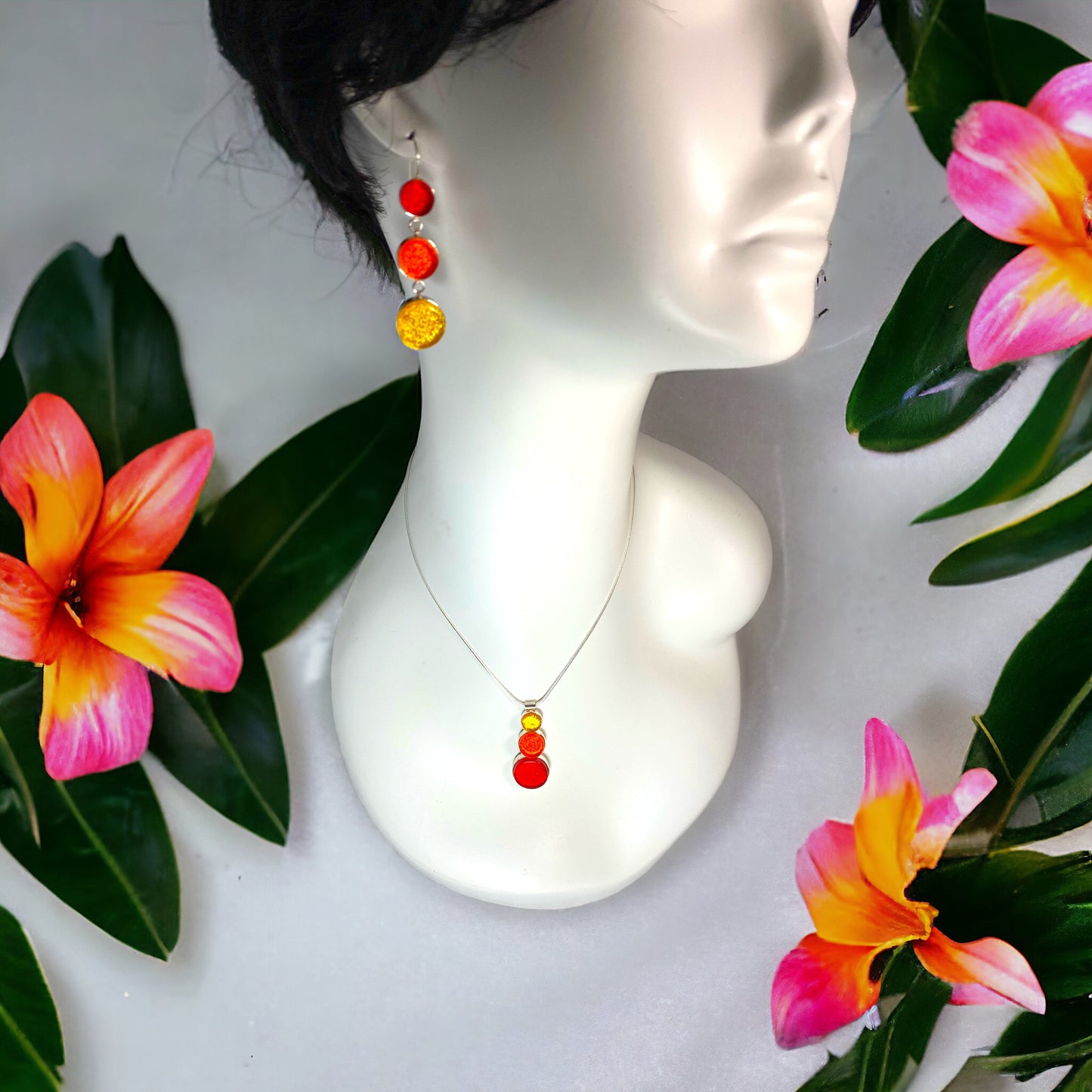 Triple Drop Circle Necklace in Lemon, Tangerine and Cherry Red