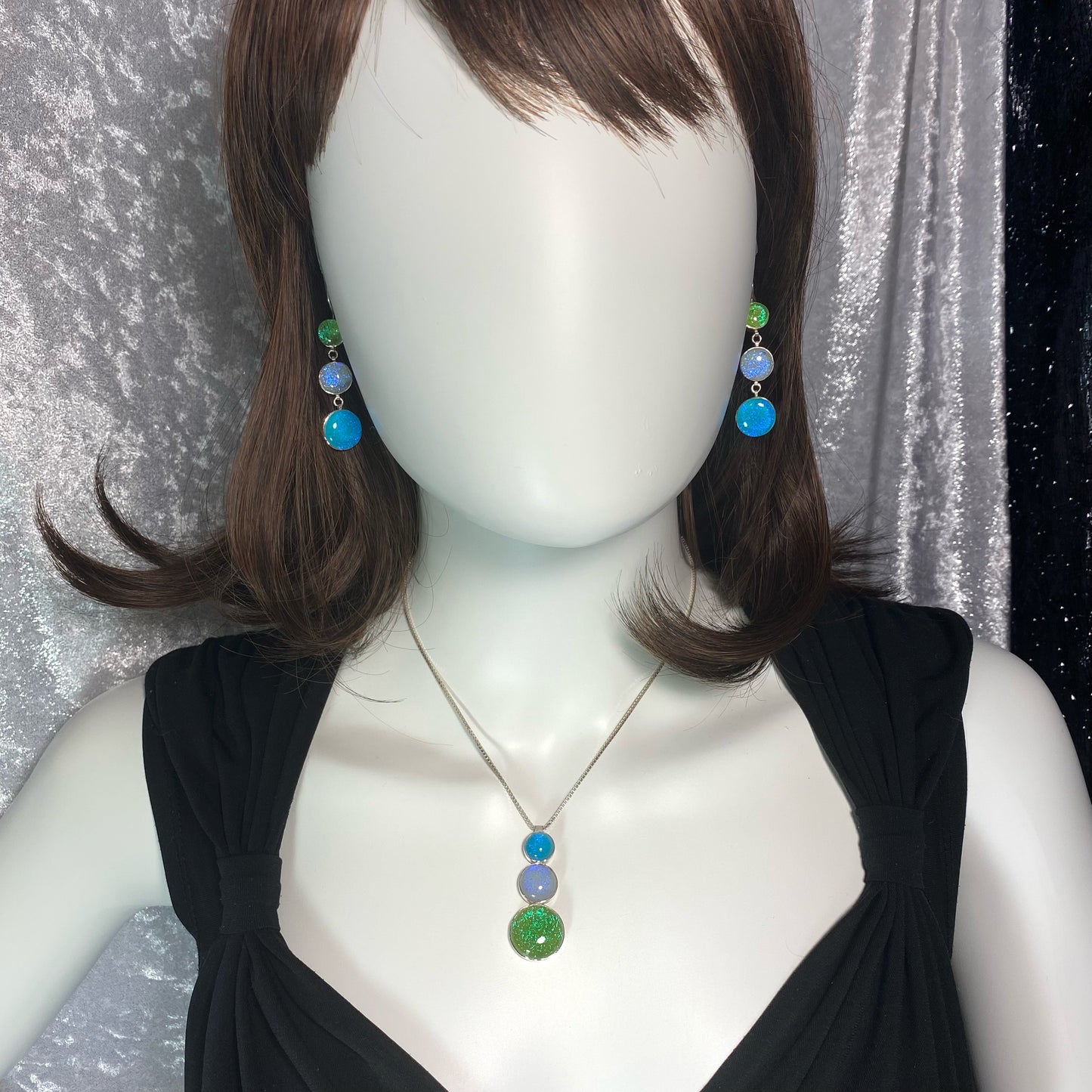 Triple Drop Circle Necklace in Mint, Lavender & Caribbean