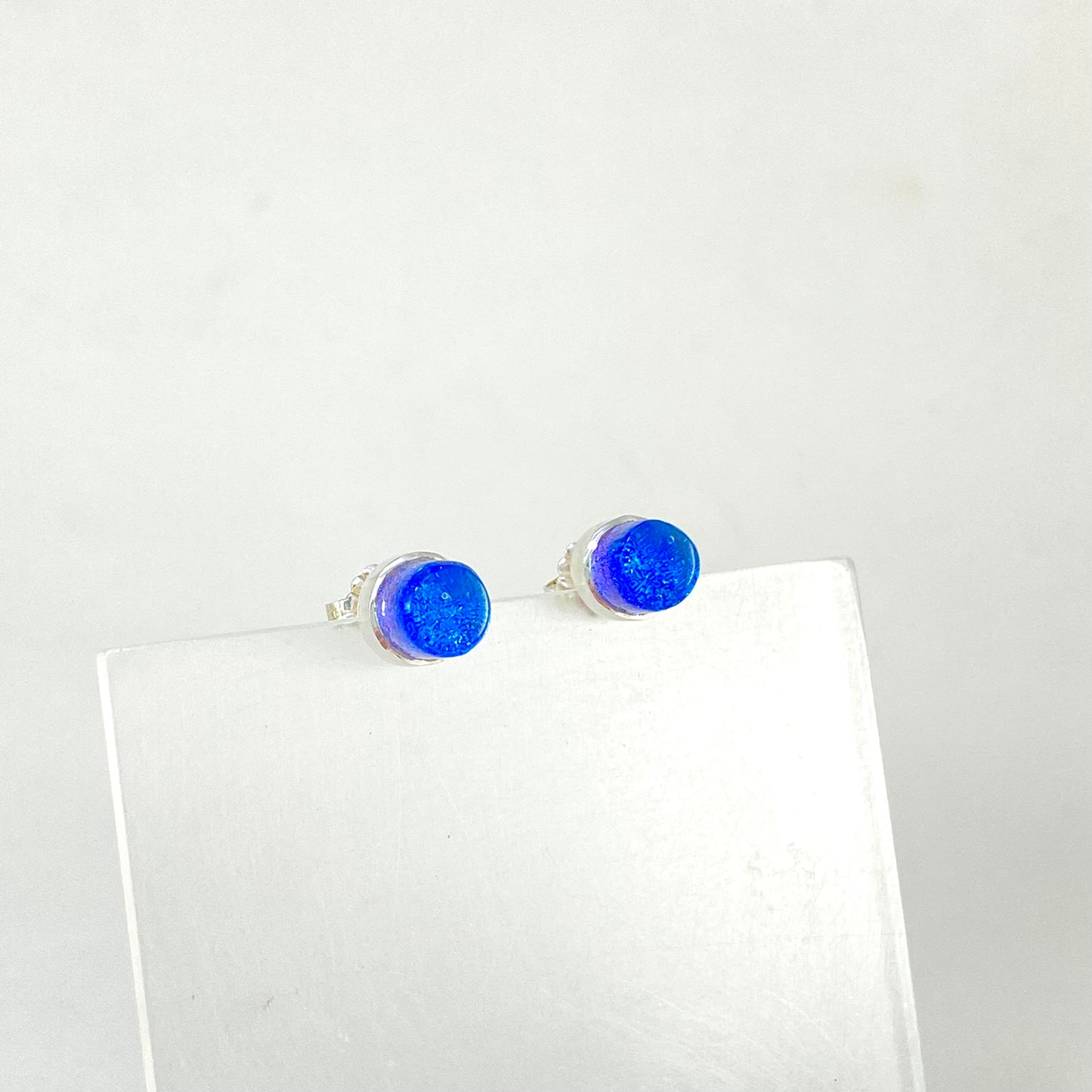 Tiny Circle Post Earrings in Midnight