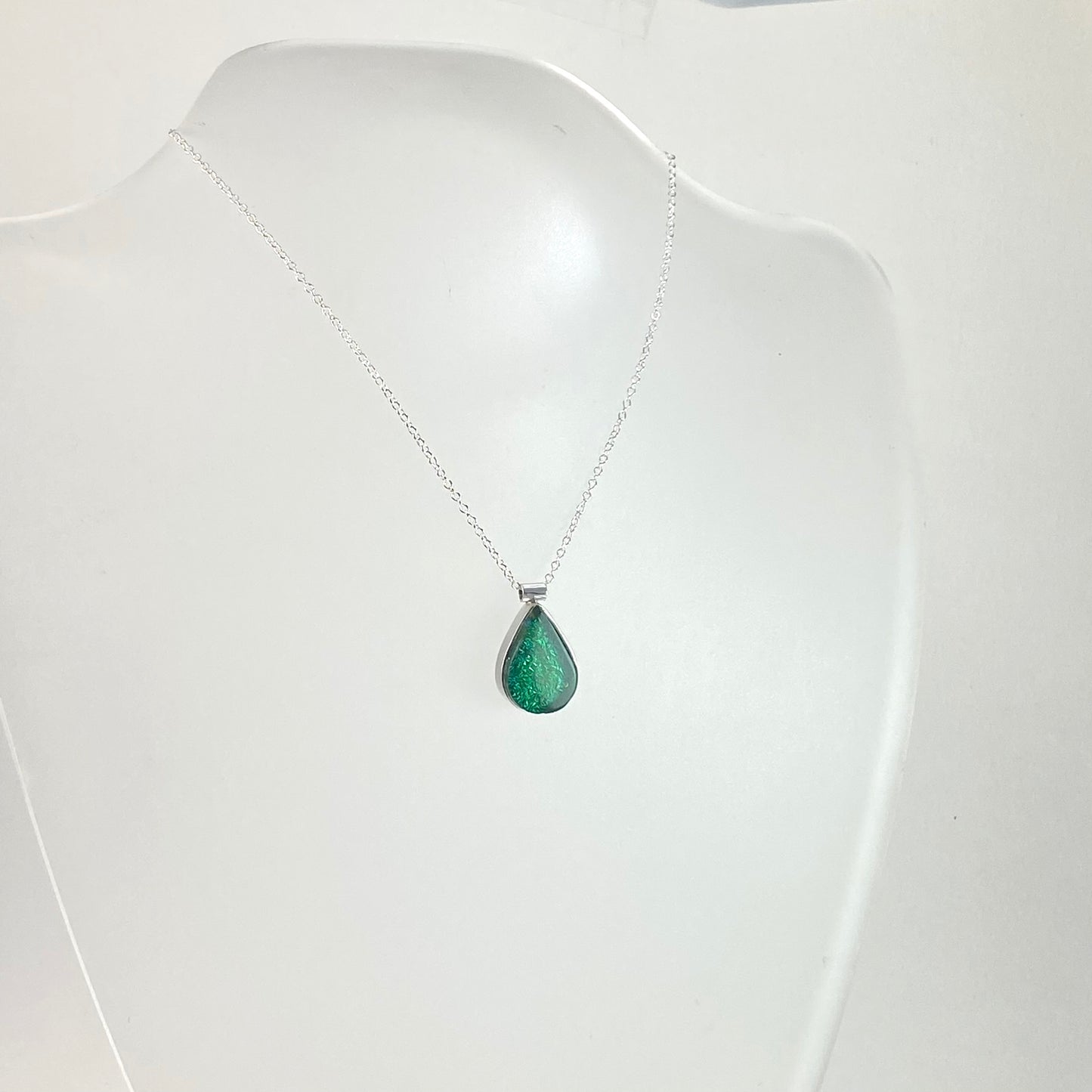 Teardrop Necklace in Grass Green