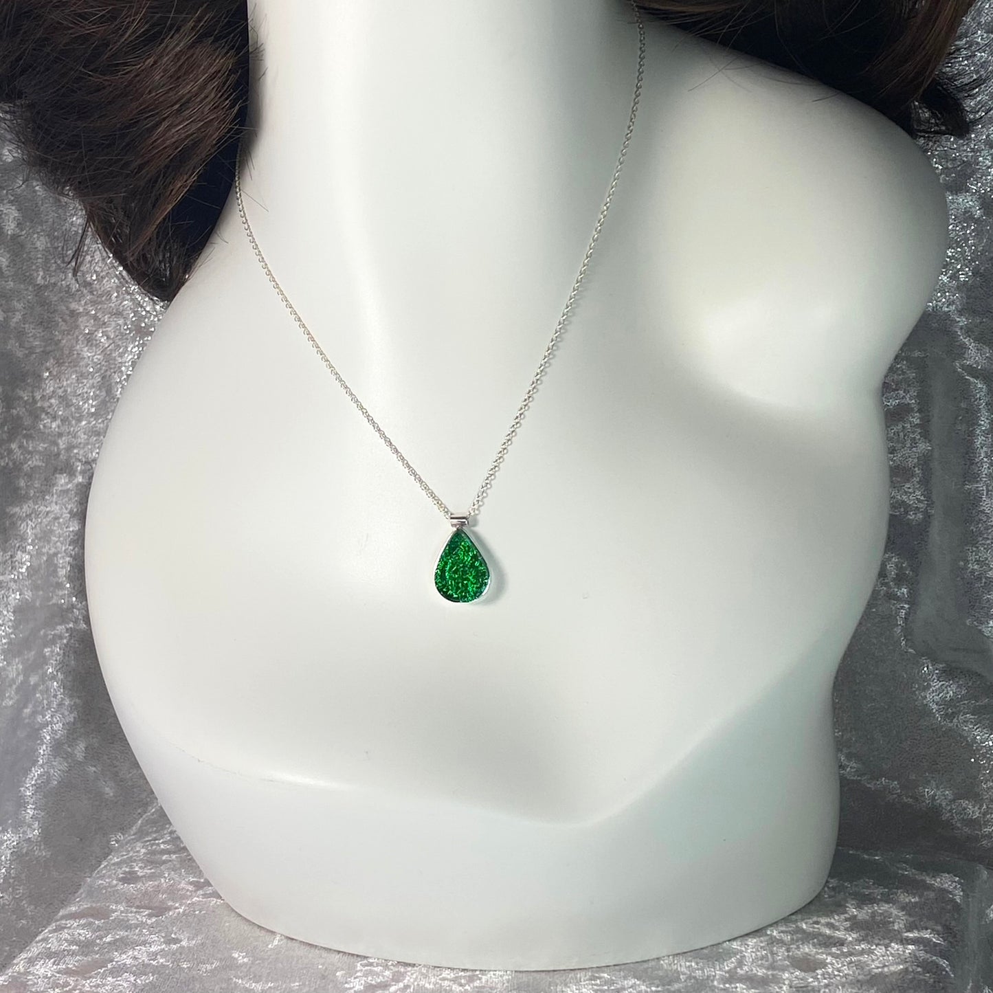 Teardrop Necklace in Grass Green