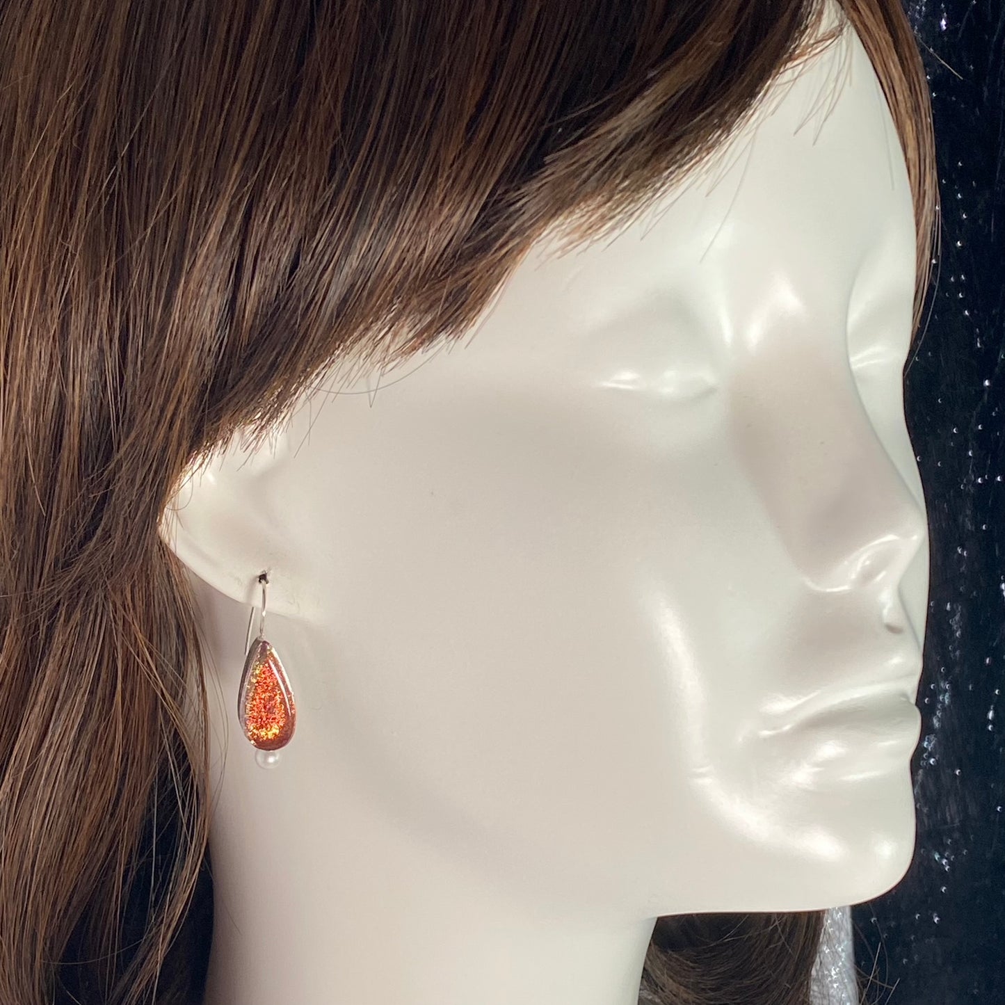 Teardrops Earrings with Pearl in Salmon