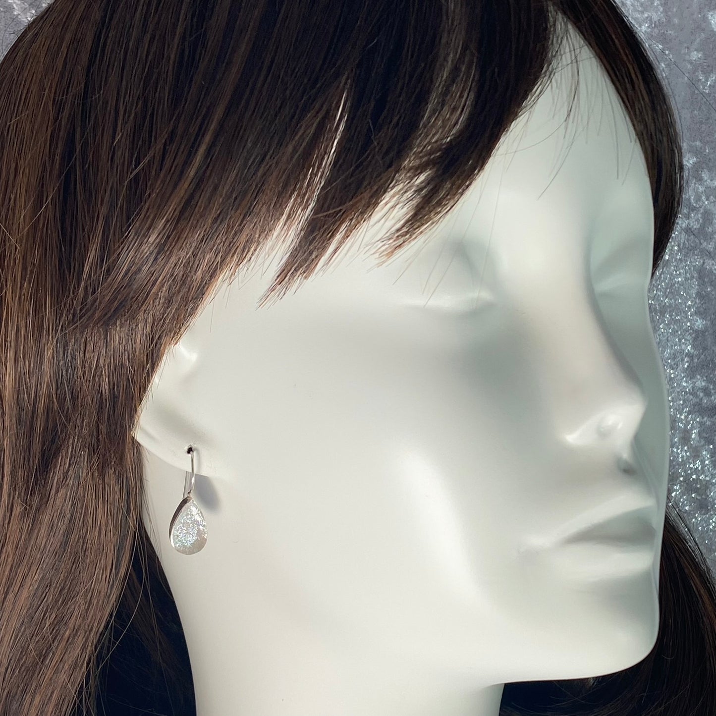 Teardrop Earrings in Pearl