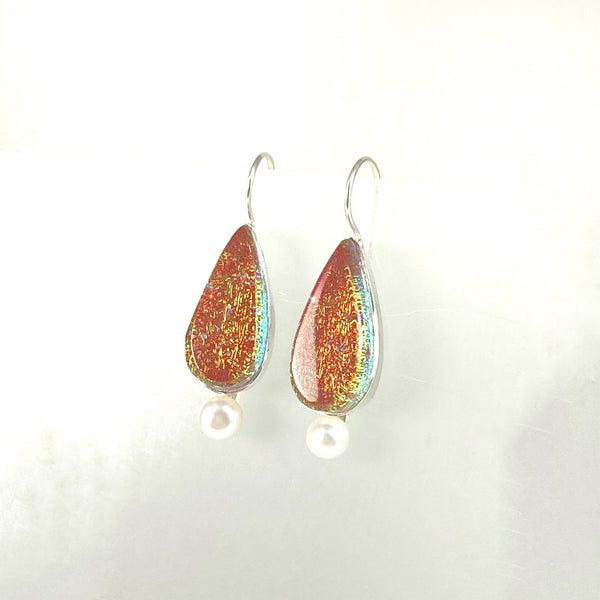 Teardrops Earrings with Pearl in Salmon